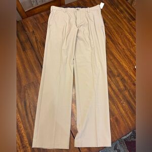 Izod Golf Men's Tan Chino Pants 32 x 32